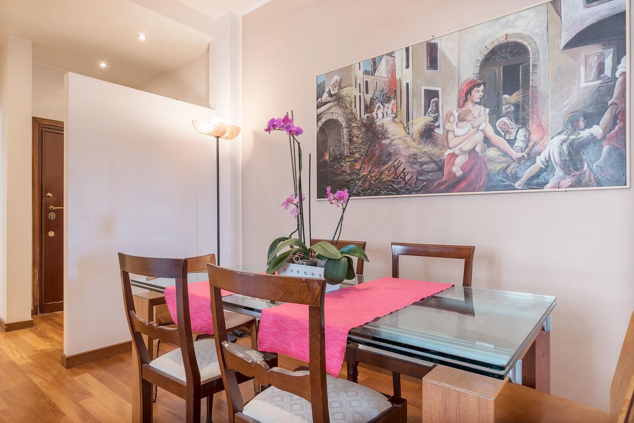 Colosseum Roomy Apartment Rom Exteriör bild