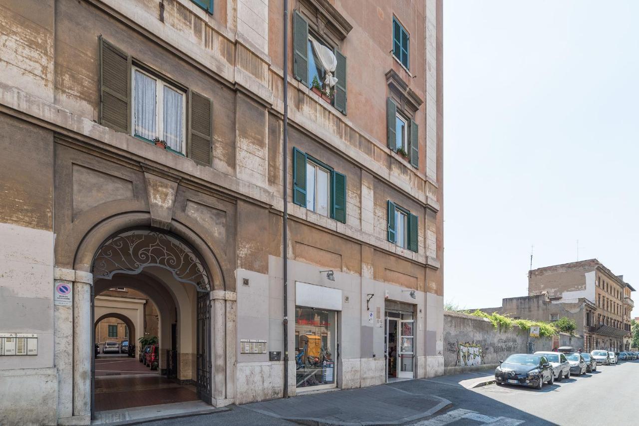 Colosseum Roomy Apartment Rom Exteriör bild