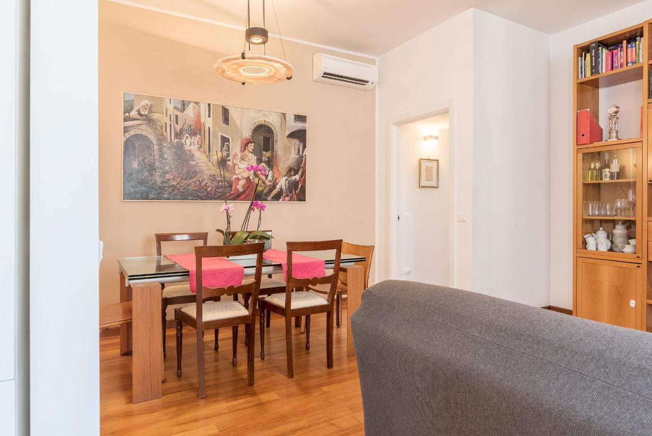 Colosseum Roomy Apartment Rom Exteriör bild